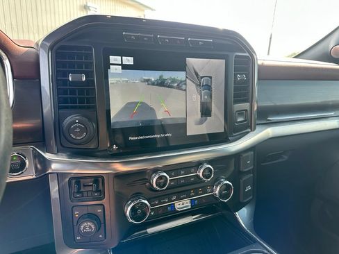 Used 2023 Ford F150 Lariat w/ Equipment Group 502A High AWD/4WD image 17