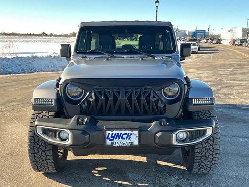 Used 2020 Jeep Wrangler Unlimited Sahara w/ Cold Weather Group image 7