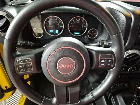 Used 2015 Jeep Wrangler Unlimited Sport w/ Quick Order Package 24S AWD/4WD image 11