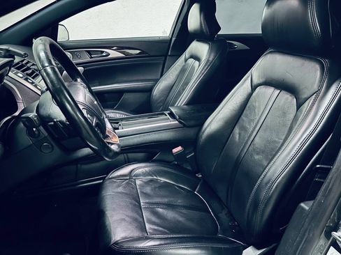 Used 2019 Lincoln MKZ Reserve w/ Luxury Package FWD image 16