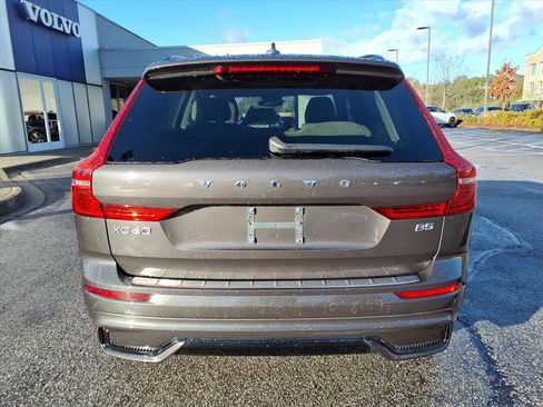 Certified 2023 Volvo XC60 B5 Plus w/ Protection Package Premier image 4