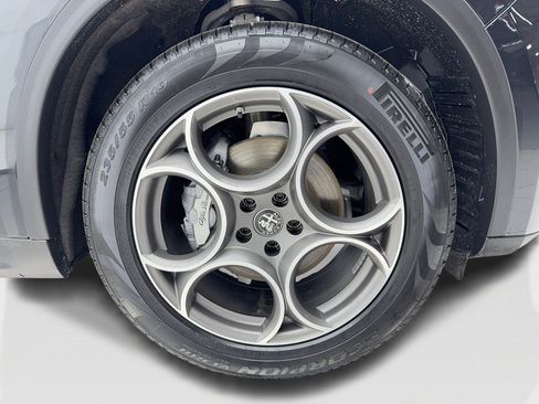 New 2025 Alfa Romeo Stelvio Sprint w/ Convenience Package image 46