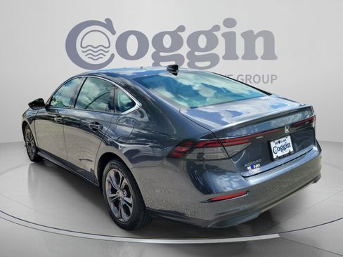 Used 2023 Honda Accord EX image 2