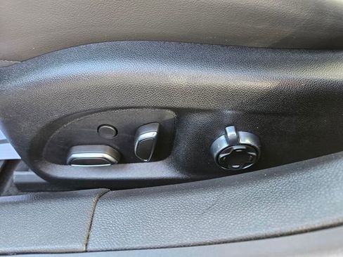 Used 2025 Cadillac CT5 Sport w/ Technology Package image 9