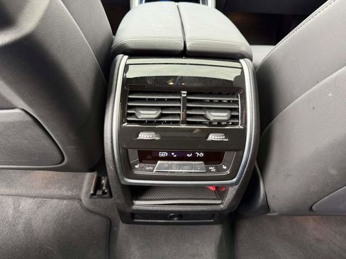 Used 2026 BMW X6 xDrive40i w/ Climate Comfort Package AWD/4WD image 22