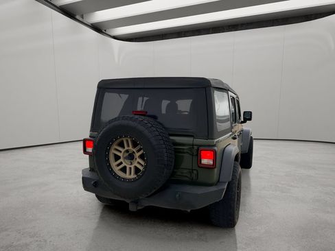 Used 2020 Jeep Wrangler Unlimited Sport AWD/4WD image 6