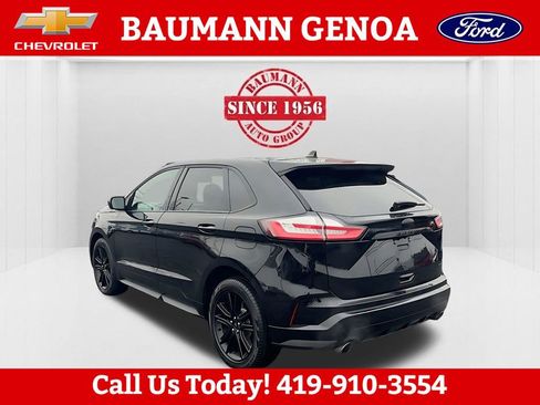 Used 2021 Ford Edge ST-Line AWD/4WD image 8
