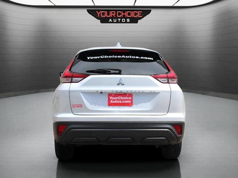 Used 2022 Mitsubishi Eclipse Cross ES image 4