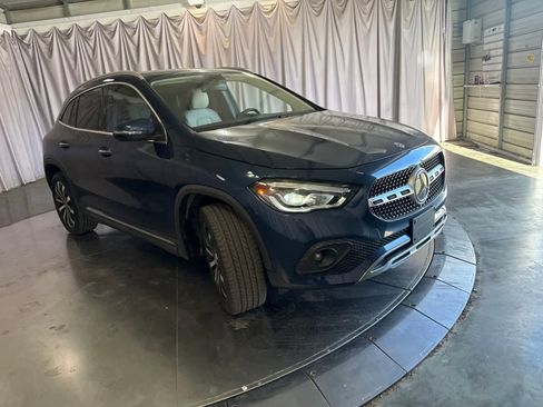 Used 2023 Mercedes-Benz GLA 250 w/ Premium Package image 3