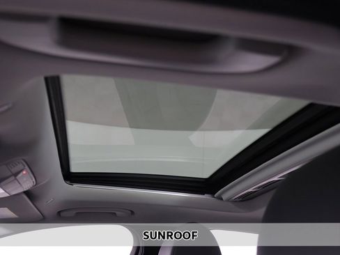 Used 2019 Mercedes-Benz C 300 Sedan w/ Premium Package image 3