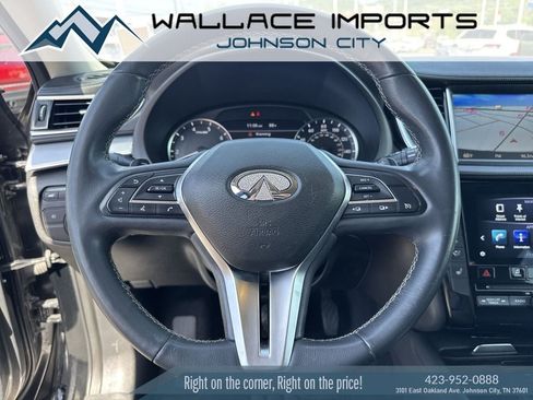 Used 2019 INFINITI QX50 Luxe w/ Navigation Package AWD/4WD image 30