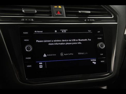 Certified 2023 Volkswagen Tiguan SE R-Line AWD/4WD image 13