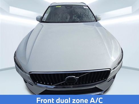 Used 2023 Volvo XC60 B5 Ultimate w/ Protection Package Premier FWD image 8