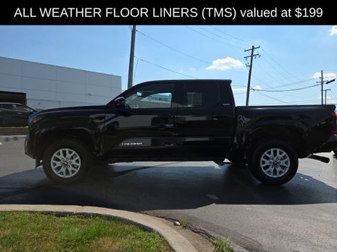 Used 2026 Toyota Tacoma SR5 AWD/4WD image 5