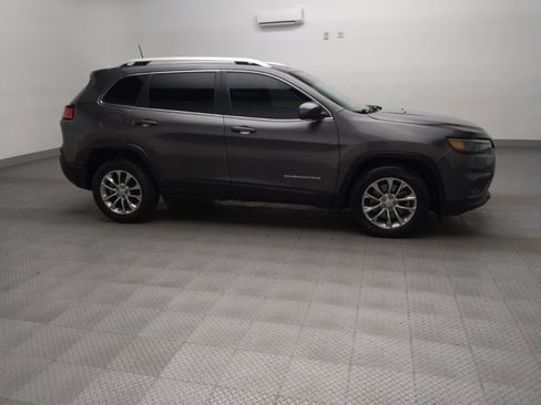 Used 2021 Jeep Cherokee Latitude Plus image 11