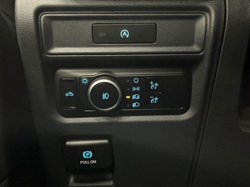 Used 2025 Ford F150 STX w/ Equipment Group 200A AWD/4WD image 29