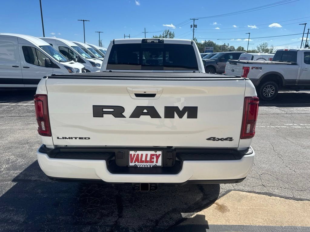 Used 2026 RAM 2500 Limited AWD/4WD image 5