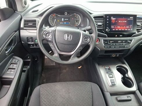 Certified 2023 Honda Ridgeline Sport image 12