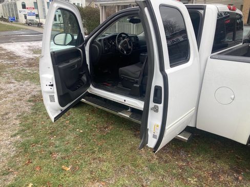 Used 2012 GMC Sierra 1500 SLE w/ Power Tech Package image 13