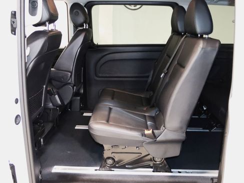 Used 2023 Mercedes-Benz Metris Passenger image 45