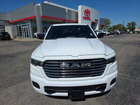 Used 2025 RAM 1500 Laramie w/ Laramie Southwest Edition image 3