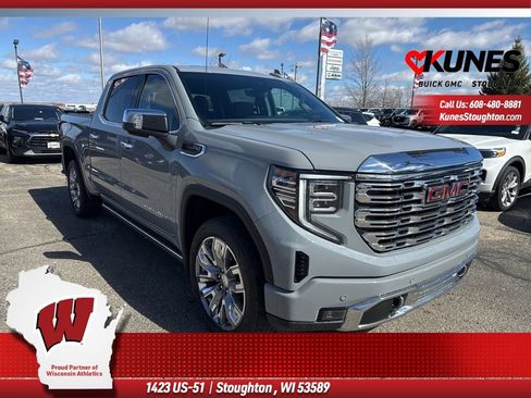 Used 2025 GMC Sierra 1500 Denali w/ Denali Reserve Package AWD/4WD image 1