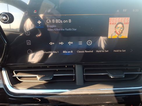 New 2026 Chevrolet Trax RS image 21