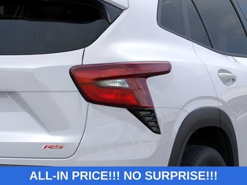 New 2026 Chevrolet Trax RS w/ Driver Confidence Package FWD image 11