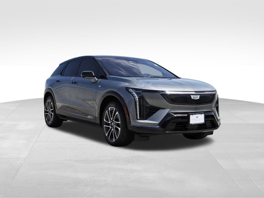 Certified 2025 Cadillac Optiq Sport 2 AWD/4WD image 1