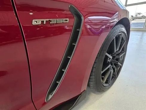 Used 2017 Ford Mustang Shelby GT350 RWD image 40