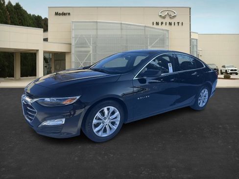 Used 2023 Chevrolet Malibu LT image 1