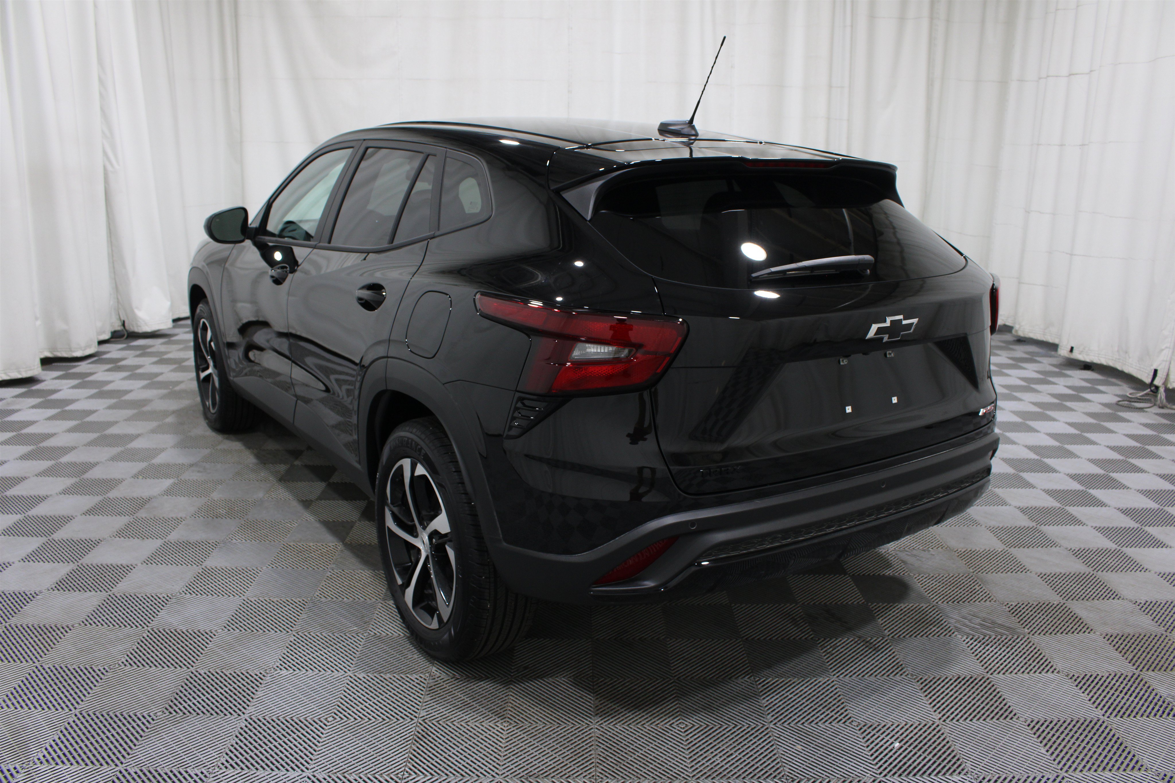 New 2026 Chevrolet Trax RS w/ Driver Confidence Package FWD image 30