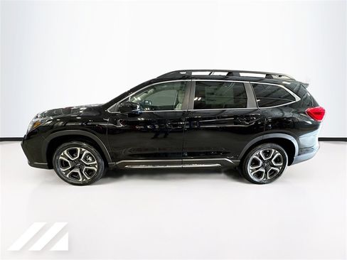 New 2026 Subaru Ascent Limited image 8