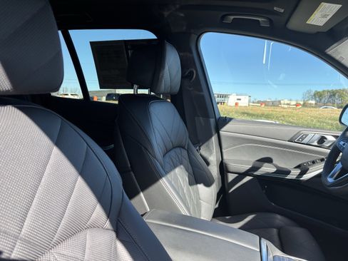 Certified 2026 BMW X5 sDrive40i image 35