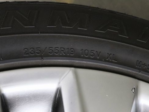 Used 2021 Toyota RAV4 XLE Premium image 42