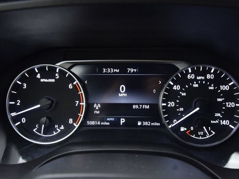 Used 2025 Nissan Rogue SV AWD/4WD image 18