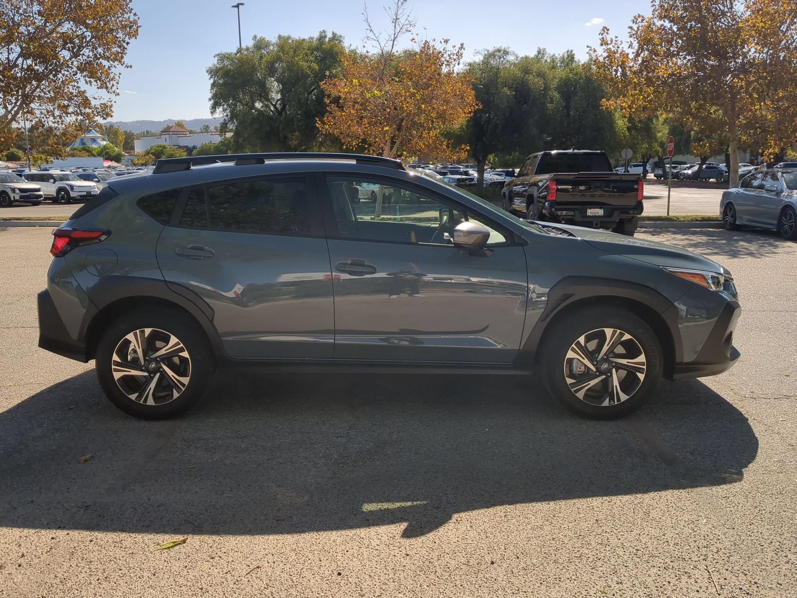 Used 2024 Subaru Crosstrek 2.0i Premium w/ Crosstrek Mirror Package AWD/4WD image 6