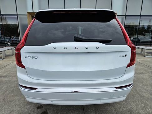 Certified 2024 Volvo XC90 B6 Ultimate AWD/4WD image 6