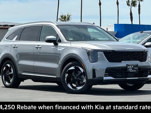 New 2026 Kia Sorento EX AWD/4WD image 2