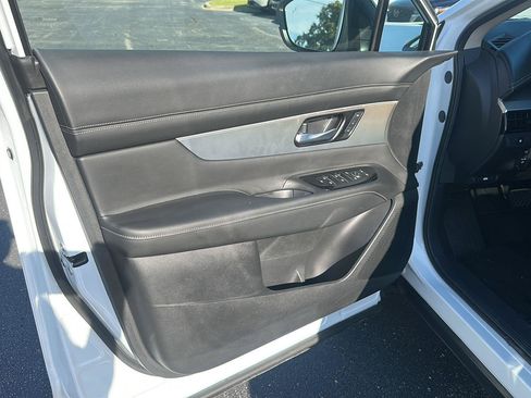 Used 2025 Nissan Murano SL w/ Cargo Package AWD/4WD image 28