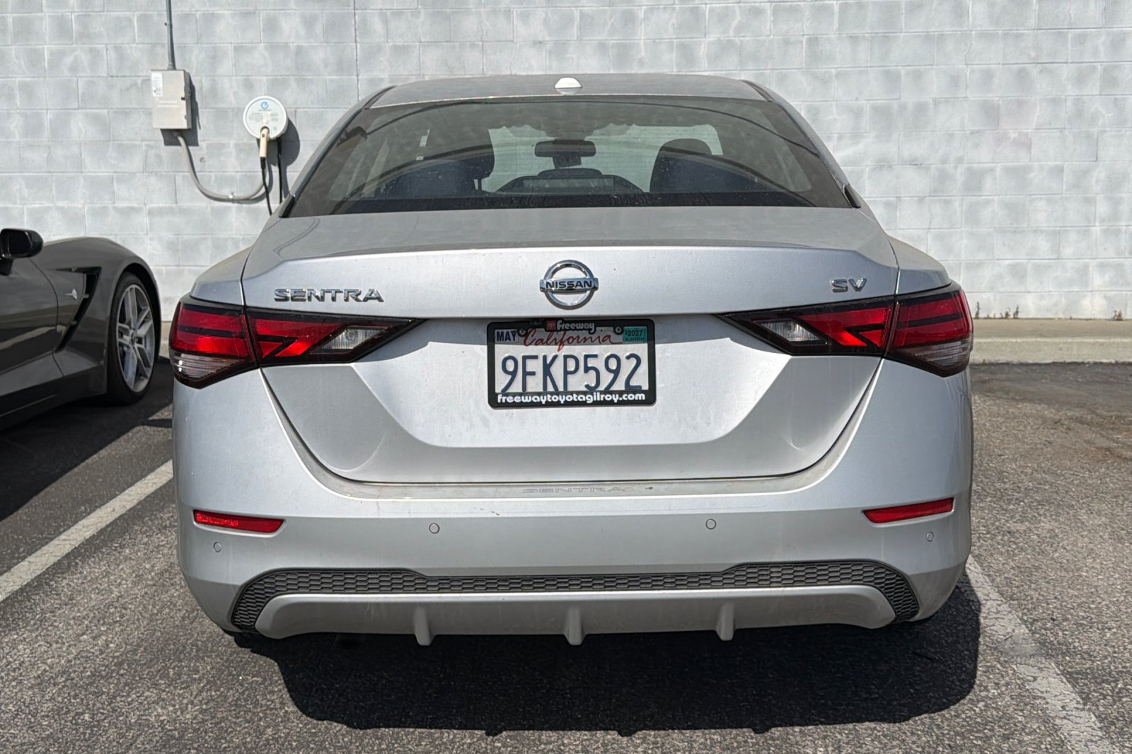 Used 2023 Nissan Sentra SV FWD image 5