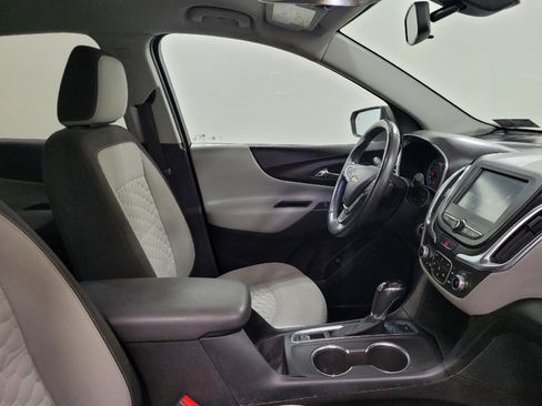 Used 2018 Chevrolet Equinox LT image 21