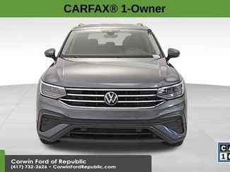 Used 2024 Volkswagen Tiguan SE video 2