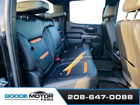 Used 2022 GMC Sierra 1500 AT4 w/ AT4 Preferred Package image 28