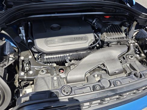 Used 2024 MINI Cooper Countryman S w/ Premium Package FWD image 18