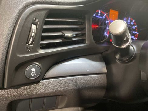 Used 2014 Acura ILX w/ Premium Package image 24