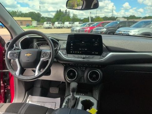 Used 2024 Chevrolet Blazer LT w/ Convenience Package FWD image 45