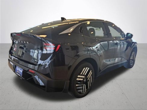 New 2026 Nissan Leaf SV+ w/ Floor Mat Package (SV+) image 7