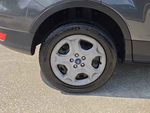 Used 2019 Ford Escape S FWD image 5