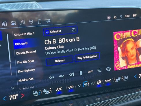 Certified 2025 Chevrolet Traverse High Country w/ LPO, Floor Liner Package image 6